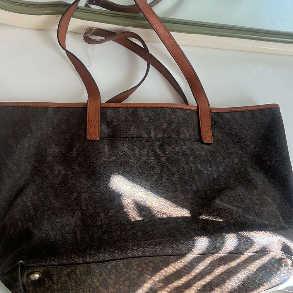 Mk purses - Picture 10 of 15